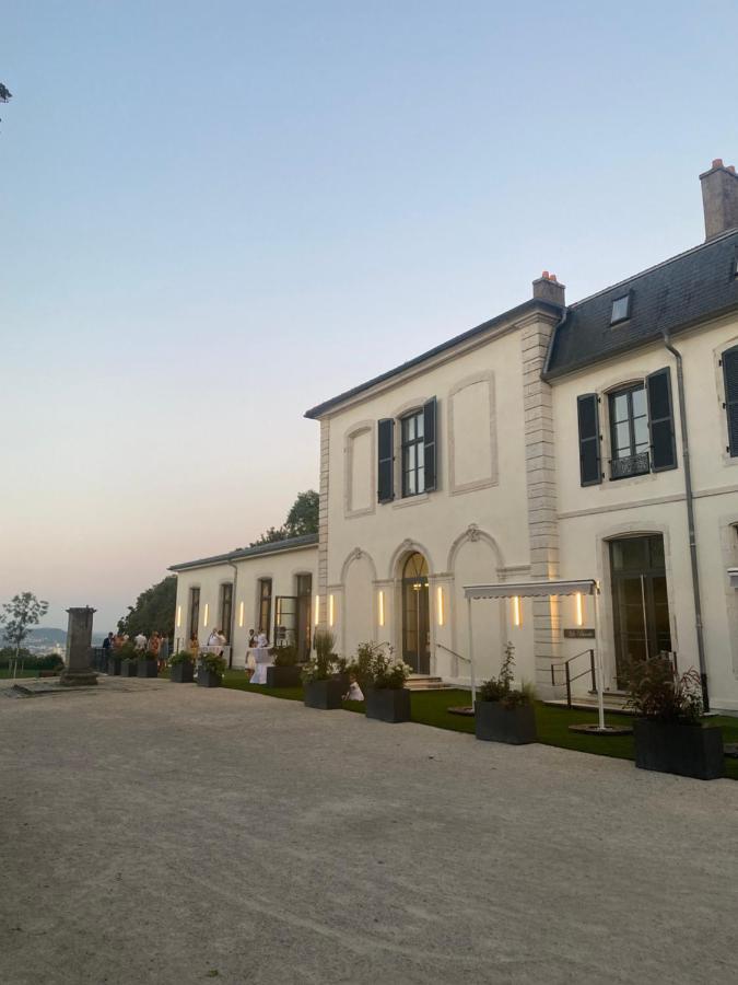 Hotel Au Chateau Villers-les-Nancy ภายนอก รูปภาพ