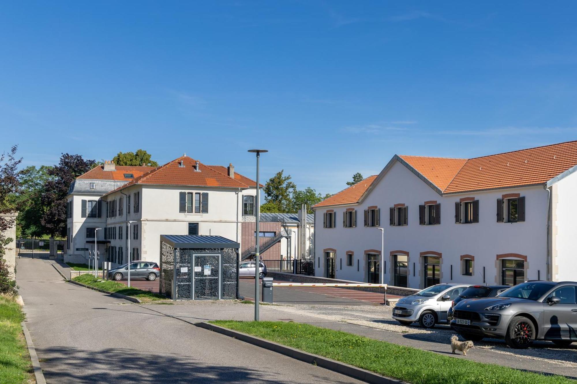 Hotel Du Chateau Villers-les-Nancy ภายนอก รูปภาพ