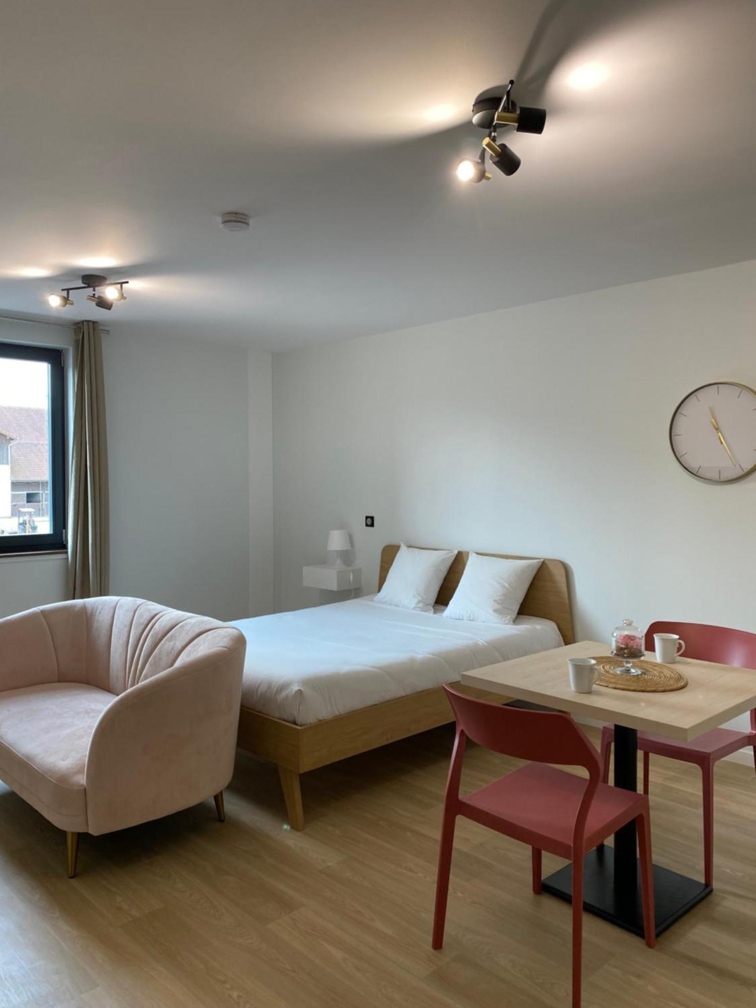Hotel Au Chateau Villers-les-Nancy ภายนอก รูปภาพ